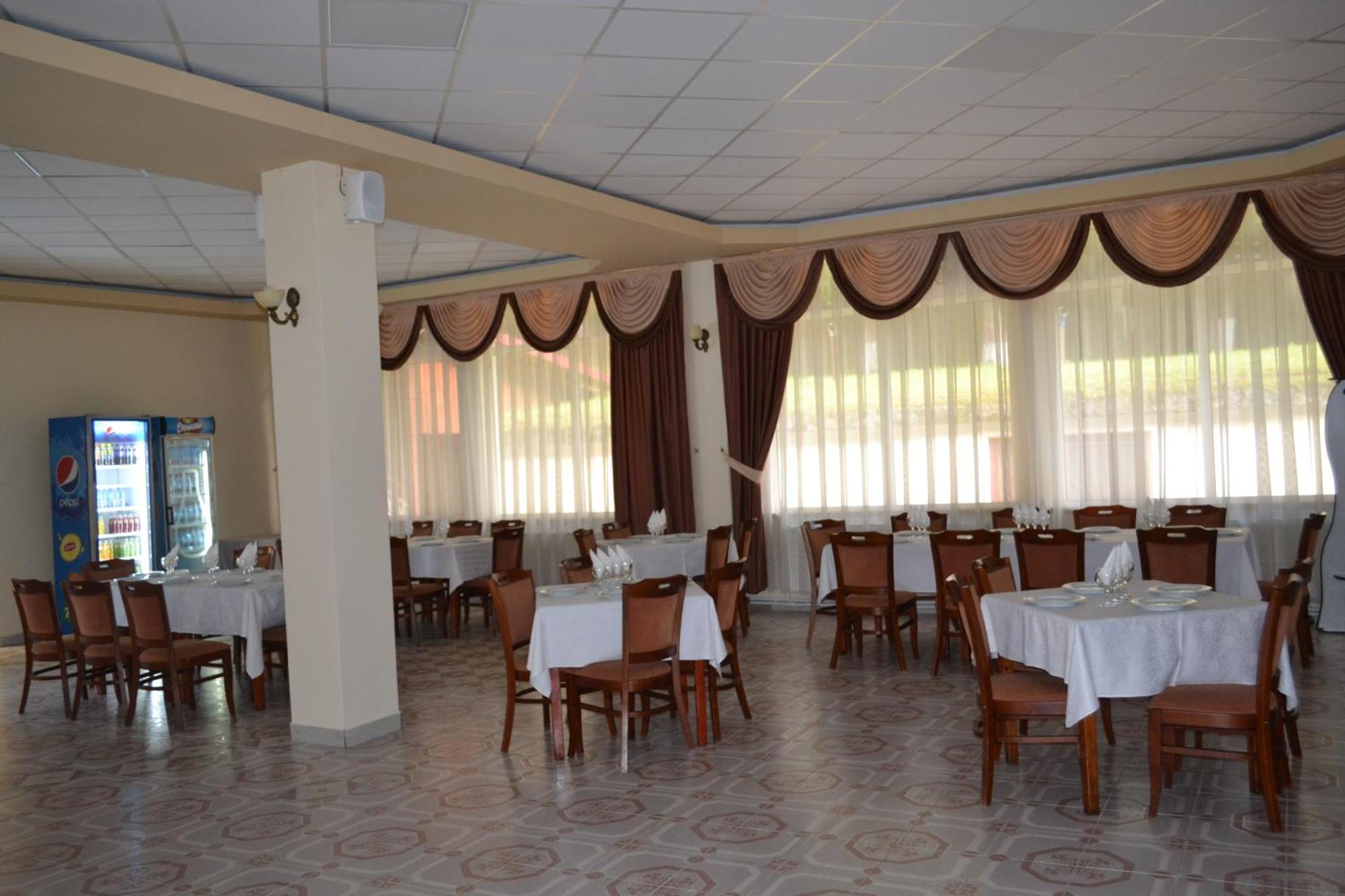 Motel Cristina Bicaz Luaran gambar