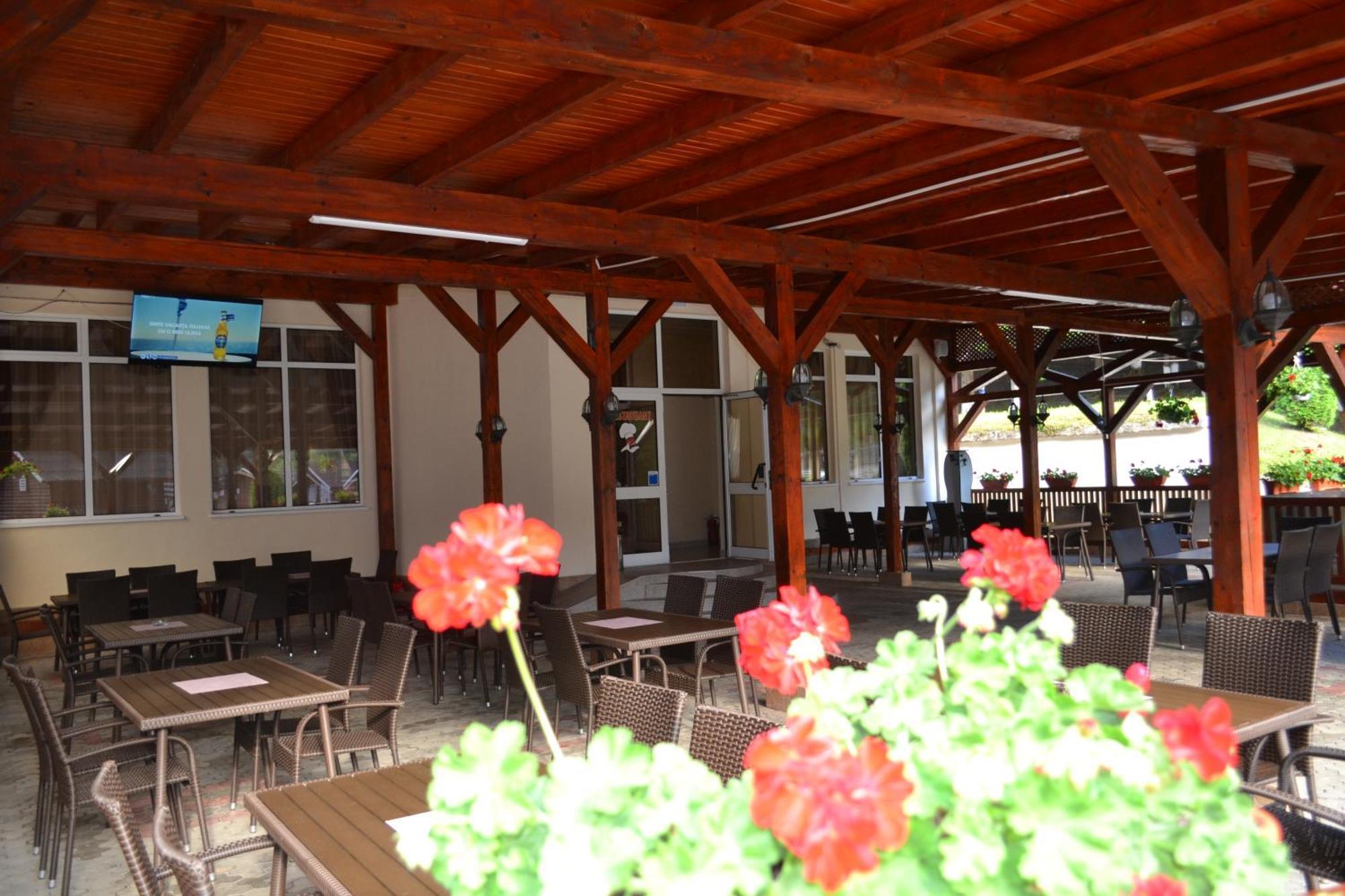 Motel Cristina Bicaz Luaran gambar